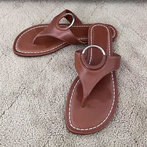 BERNARDO 1946, brown leather sandal (O ring accent) with a rubber sole